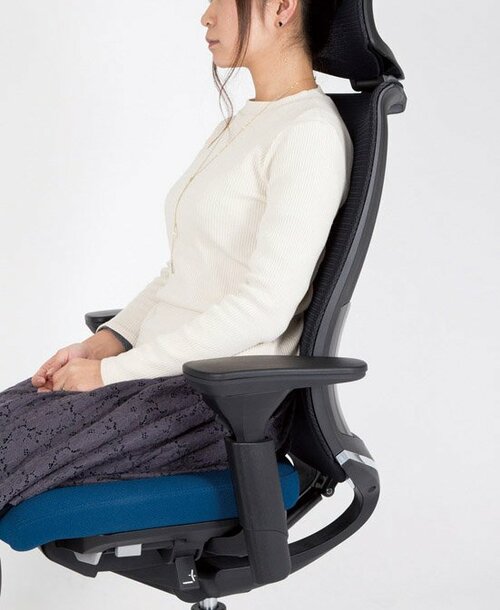 優れた調節機能で仕事にも休息にも◎ベストバイチェアの実力を拝見