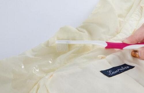 洗濯あるある2：コートの黒ずみもキレイにしたい！ イメージ2