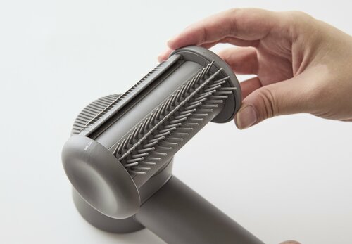 付属のアタッチメントはマグネットで装着 2万円以下で買えるドライヤーおすすめ イメージ2