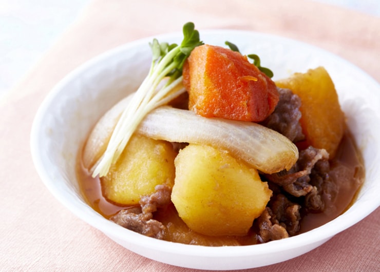 知ってた？ 肉じゃがが一番おいしい野菜の切り方がこちらです