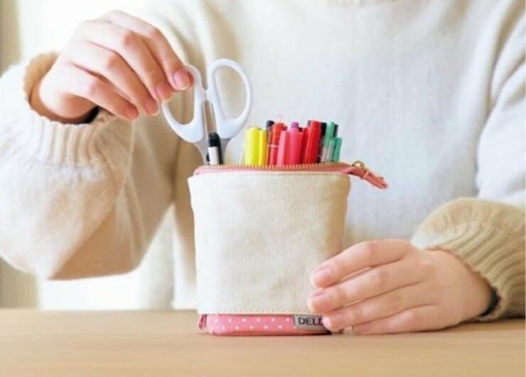 「ハサミどこ？」からの卒業！ 立つ筆箱のおすすめ7選│『LDK』が比較