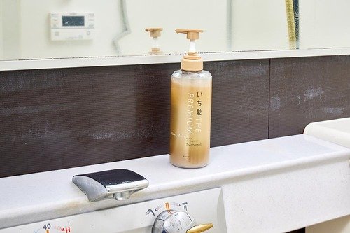 シャンプーボトル、出しっぱなしになっていませんか? イメージ