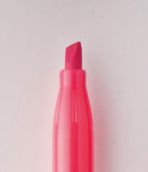 3位は蛍光ペンも消せちゃう！パイロットのフリクションライト イメージ