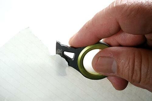 ［検証2］紙なら簡単に切れるが刃の形状の問題で美しい断面はムリ… イメージ