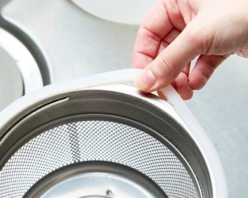 精米カゴのパッキンを外す 精米器おすすめ イメージ