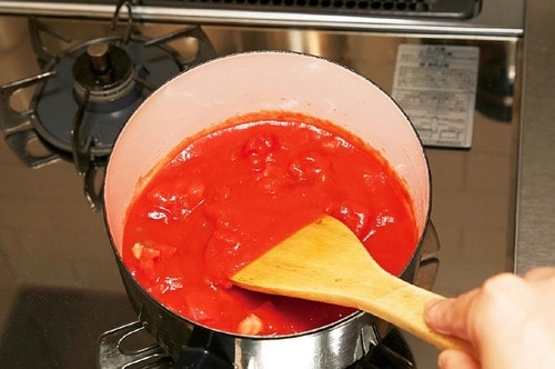 これも正解!:角切りにして冷凍すると煮込みに使いやすい 野菜の冷凍保存方法おすすめ イメージ