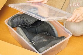 「冬靴がジャマ問題」ダイソーの330円“靴収納ボックス”がイイ！ ガッツリ2足以上入っちゃいます【LDK】