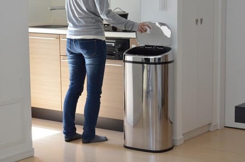 ［アイデア1］面倒なフタの開閉は 自動開閉センサーで解決！ イメージ3