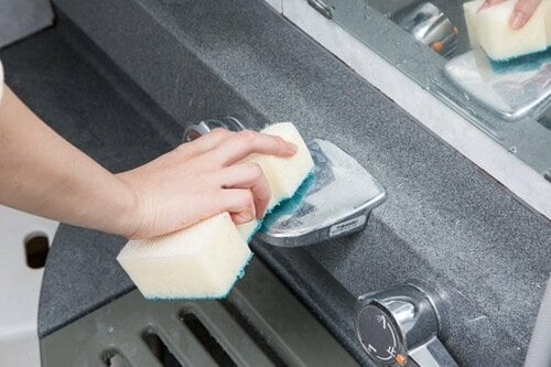 【水アカ落とし】フィットして洗い残しゼロ！ レックのスポンジ イメージ2