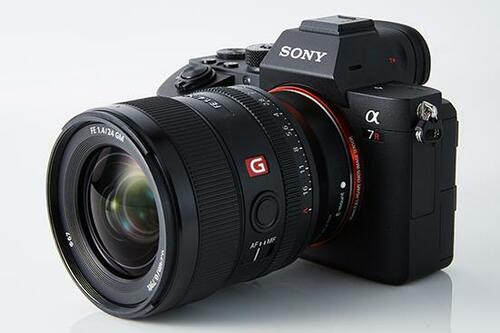 カメラ選びで迷ったらコレ！ソニー「α7R III」 イメージ