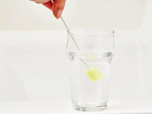 水分の吸収が速く奥まで水気が残る 口腔ケアスポンジおすすめ イメージ
