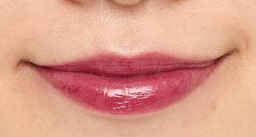 青み肌に使用 口紅おすすめ イメージ