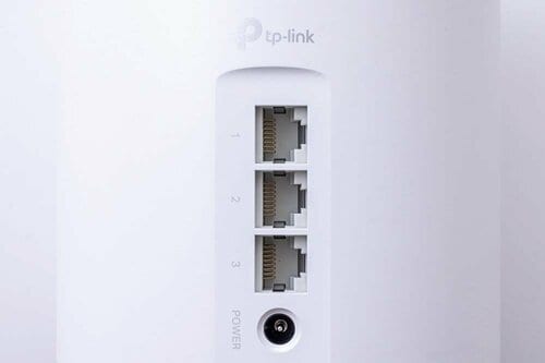 3ポートを備えるもギガビット止まり イメージ