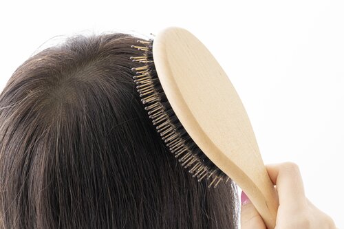 マッサージにはちょっと痛いかも ヘアブラシおすすめ イメージ
