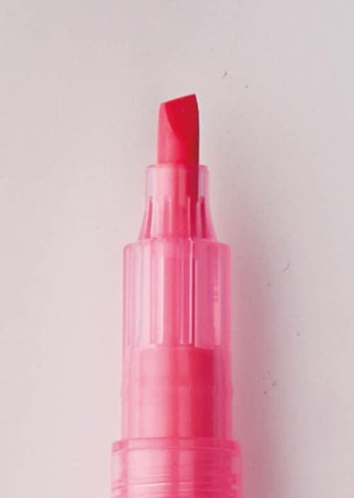 8位: 8位はペン先が長く文字も書けるパイロットのスポットライター イメージ