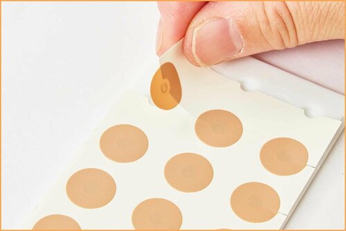 切り込みが入って取りやすい！ 鍼シールおすすめ イメージ