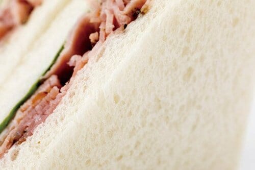 【1位】パンチを求めるならコレセブン「ペッパーポークサンド」 イメージ4