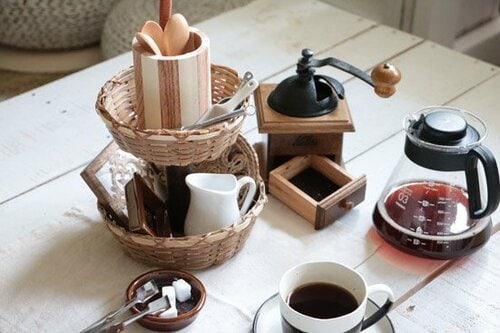 ザルとペン立てでコーヒースタンド イメージ