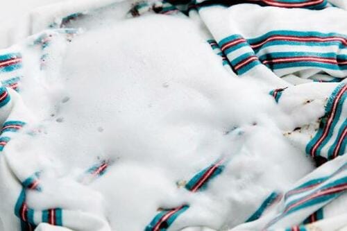 STEP2：泡が出てくるので10分放置する イメージ