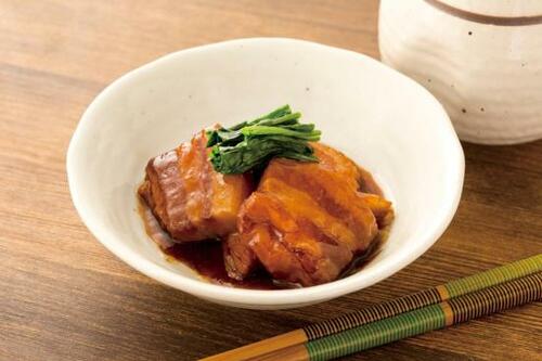 1位はトロトロに煮込んだ豚角煮絶妙な甘辛さでほろっと崩れる