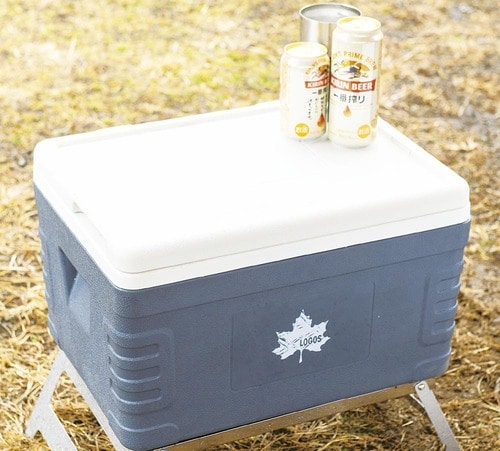 フタの上はテーブルとして使える イメージ