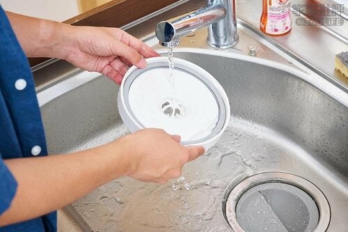 狭いシンクだとラクさに感動します 自動計量IH炊飯器 SR-AXおすすめ イメージ2
