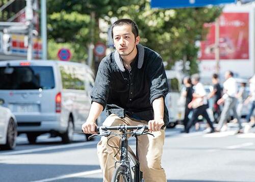 スマホ、タブレットも無線でOKなJBL イメージ2