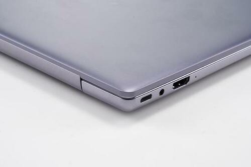 上質で堅牢な筐体 イメージ