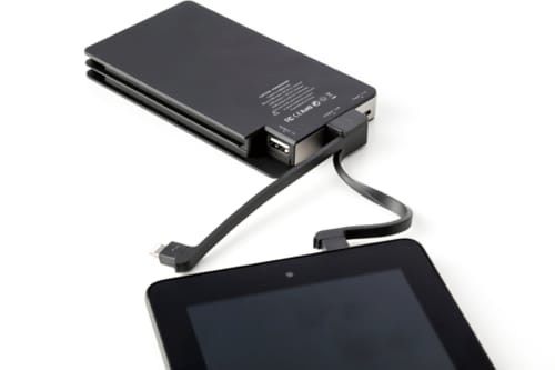 「ケーブル忘れ」がなくなる！ 2台充電も可能なケーブル一体型 イメージ6