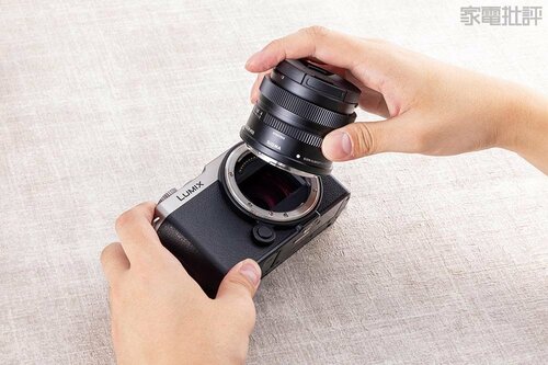 違いはレンズを交換できるか、できないか 軽量カメラおすすめ イメージ