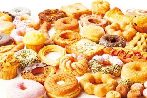 ミスドの期間限定ドーナツを食べ比べてベストバイを決定!