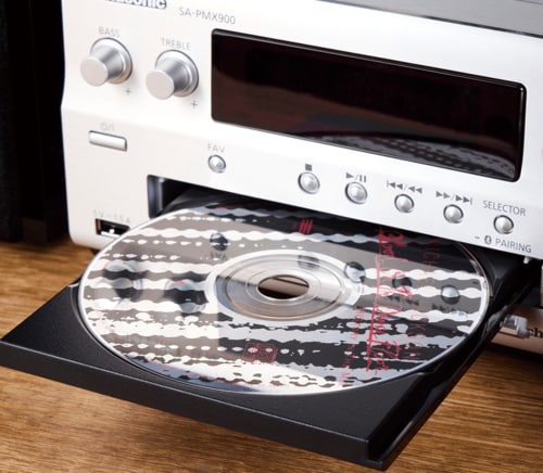 ボリュームコントロールの反応がイマイチで、リモコンでCDを取り出せないのがやや残念 ミニコンポおすすめ イメージ2