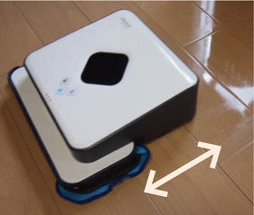 ⑭メンドウな床の雑巾がけをスイスイ落としてくれるロボット