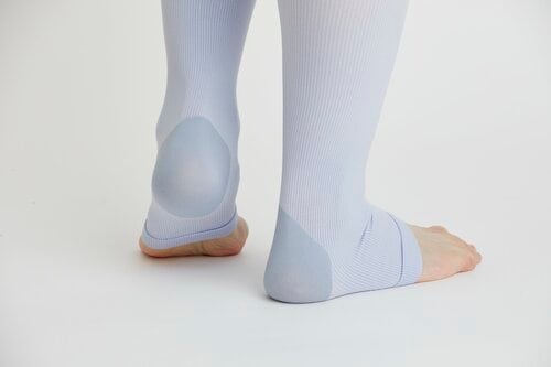 冷えが気になる人にはうれしい長さ 着圧レギンスおすすめ イメージ