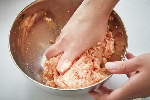 ＋αでもっとラク！ 使い捨てできるラップやトレーを活用 イメージ