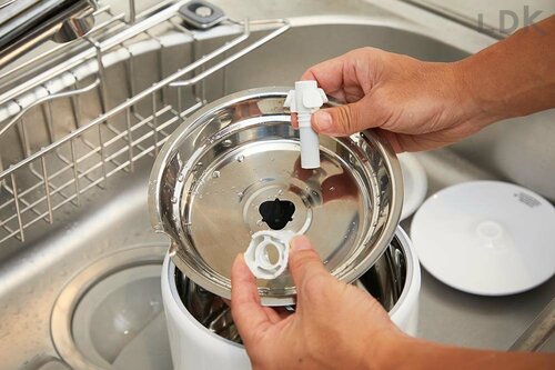 選び方1:お手入れの手間がかかりにくいかどうか 猫用水飲み器おすすめ イメージ