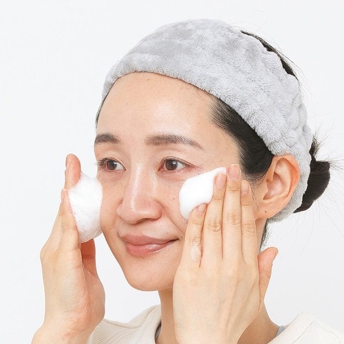 花王「ビオレ 泡クリームメイク落とし」 メイクも落とせる泡洗顔おすすめ イメージ2