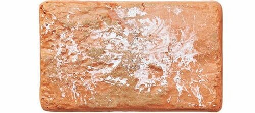 触るまでニセモノと気づかない発泡ウレタン製レンガ