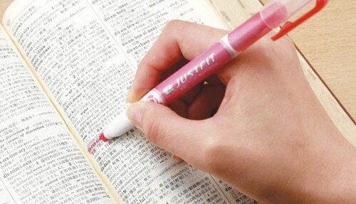 フリーハンドの直線引きはペン先の「しなり」がキモでした