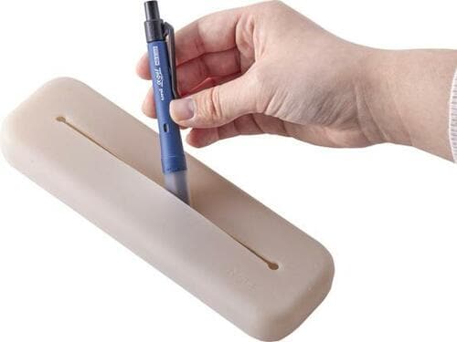 静かな場所でも出し入れしやすい「サンスター文具」 イメージ