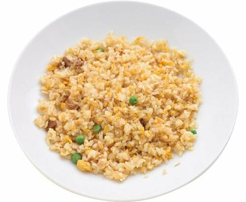 【2位】脂とダシの旨味が強烈!ガッツリ系「すみれチャーハン」