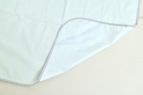 おしゃれなデザインで縫製も丁寧! おねしょシーツおすすめ イメージ