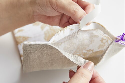 布専用の両面テープとボンドで巾着ができちゃう！ イメージ4