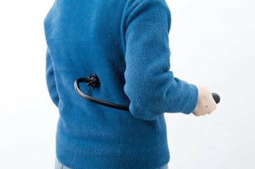 手が届かない背中のツボにもピタリ 角度を変えても的確に押せます イメージ2