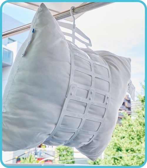 やわらか素材で枕を挟みやすい! 洗濯ハンガーおすすめ イメージ