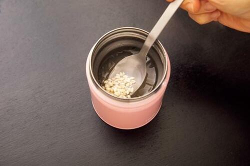ラクチンのポイント:ジャーを使っておかゆが作れる!