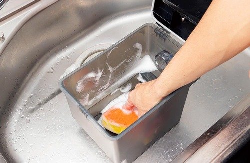 テスト6:メンテナンス ハイエンドのロボット掃除機おすすめ イメージ
