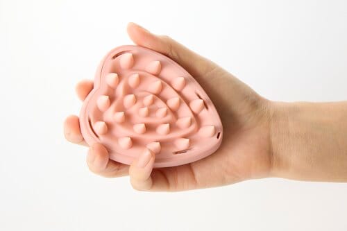 専用スタンドに立てて保管 シャンプーブラシおすすめ イメージ