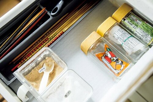 【A評価】汚れたら取り替えるだけカインズの食器棚シート