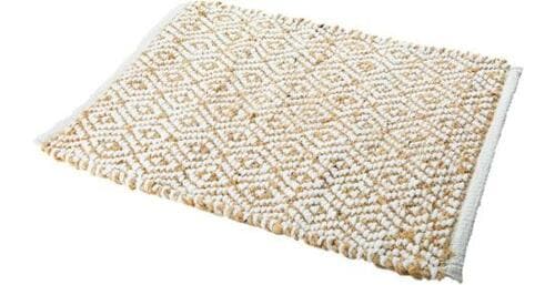 “ニトリ”のダイヤ柄マットで玄関をゴージャスに！ イメージ